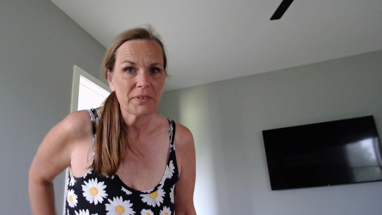 KimitheMilfMommy: Sexy MILF with Natural Dd's in Your Face