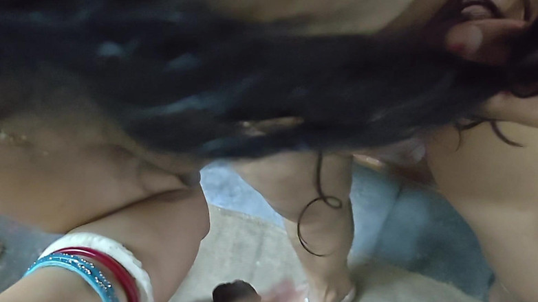 Busty Banuu: Indische schwägerin liebt es, großen schwanz zu lutschen, sexy blowjob,...