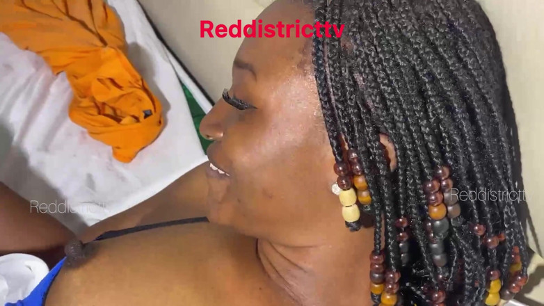 Red district Tv: Šukej kundičku, jak ji vlastníš