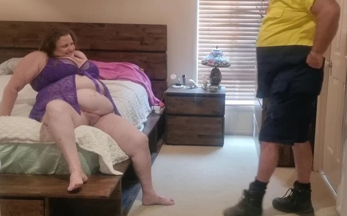 WeAreFukBunnies: Zajíček šuká poslíčka