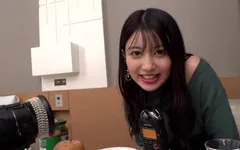 耳を狂わせる強烈で甘い囁き声!癒しの声で素敵なボディの美しさ!