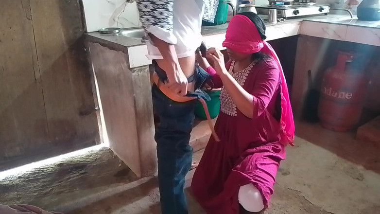 Skydreem1104: Индийская домохозяйка наслаждается принимая пенис своего мужа в ее рот