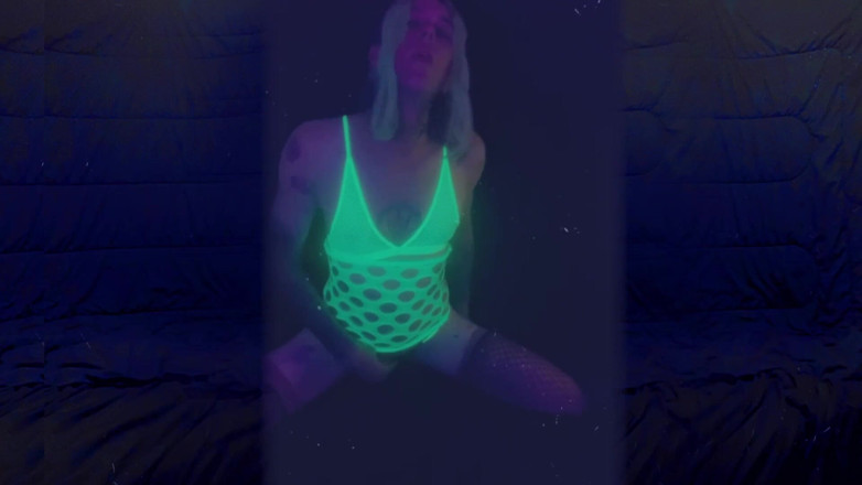 CarmenMelatonin: Sexy dormitorio puta