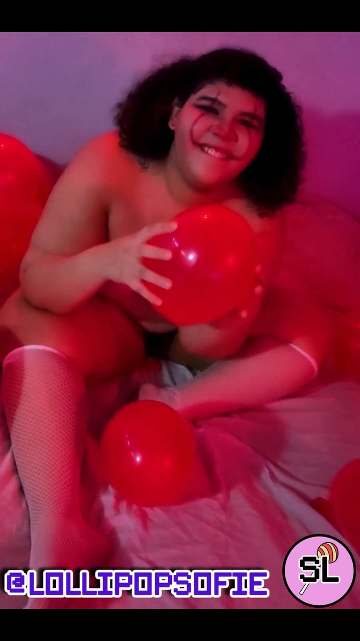 Sofie lollipop: Pennywise mostra dove nasconde i palloncini