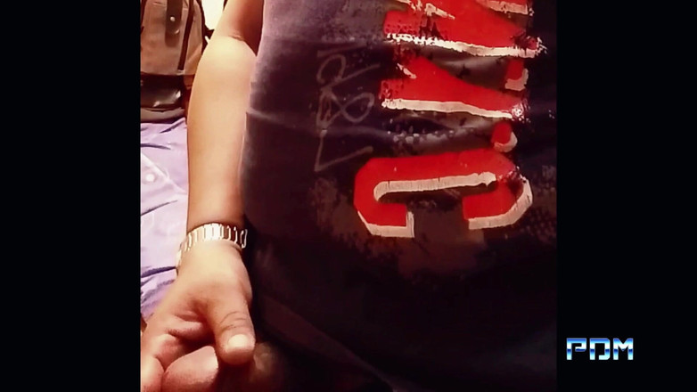 pinoy malibog: 饥渴并抚摸自己