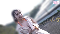 Japanese Hentai Matings: खुले आकाश के नीचे उसकी नरम घुमाव दीप्ति के रूप में उनके शरीर एक रेशमी लय में चलते हैं