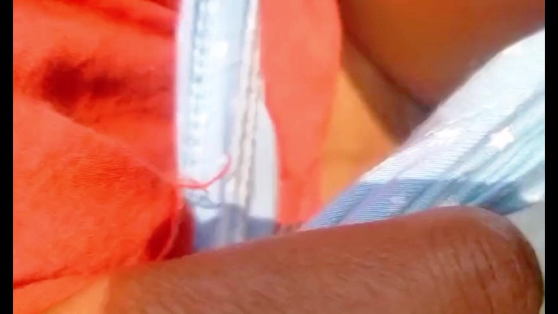 Boyfriend: Indisk bhabhi knullas av hennes devar