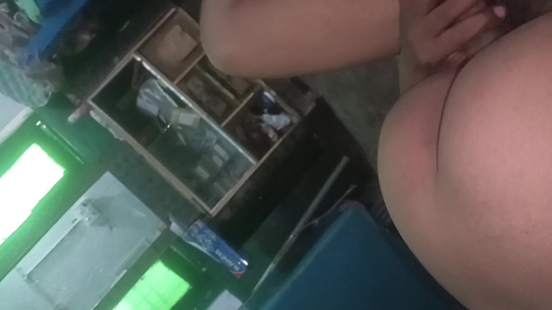 Sexy chinni: Romance real a puerta cerrada