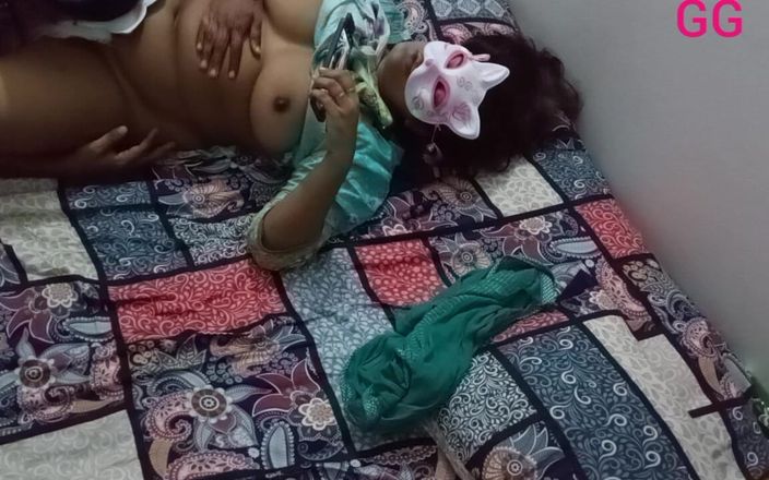 Girlgroup: Pantat dan memek tante seksi india dengan toket besar dientot...