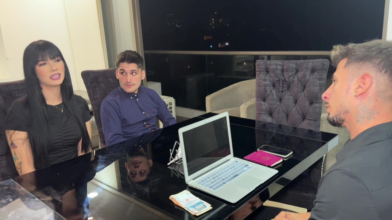 Valentino Roca TV: Trio con Yennifer Chacon ed El papi in cambio di...