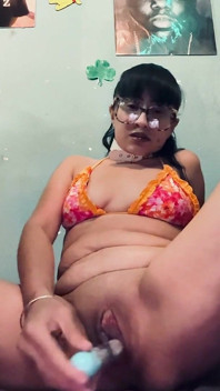 Aku pengen jadi pelacurmu