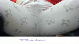 Masturbatie in pyjama