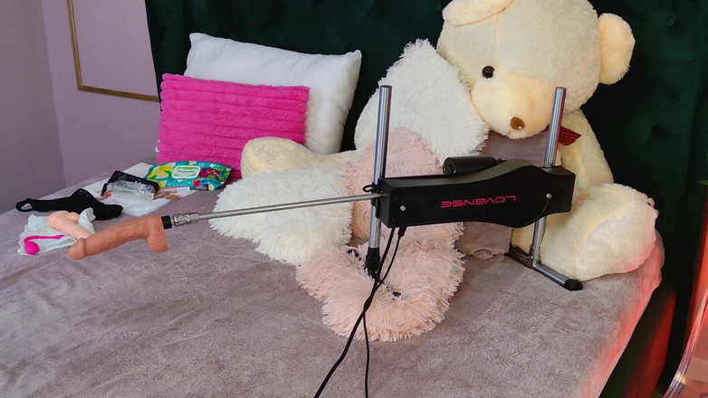 KirraWhite: 给金发邻居的晨间惊喜-kirrawhite