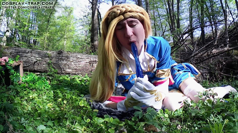 RosalinaxGirl: Zelda frisky forest frolic tuzak cosplay