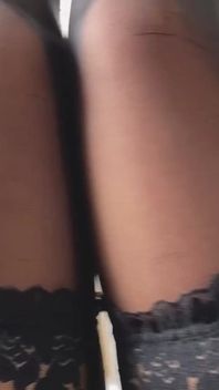 내 팬들 사이에 스타킹 애호가가 있습니까?