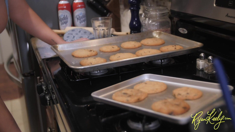 RyanKeely: Một mớ hỗn độn - chơi thức ăn - ryan keely