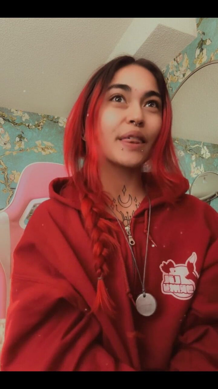 lilRavenFox: We Out Here Living