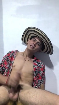 Un jeune cowboy se masturbe pendant les heures de pause