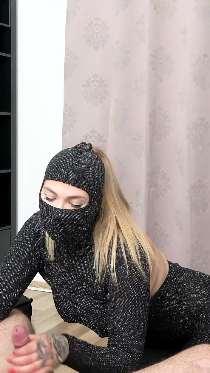 From behind the camera: Von Hinten Der Kamera Tätowierte Kate Undercover