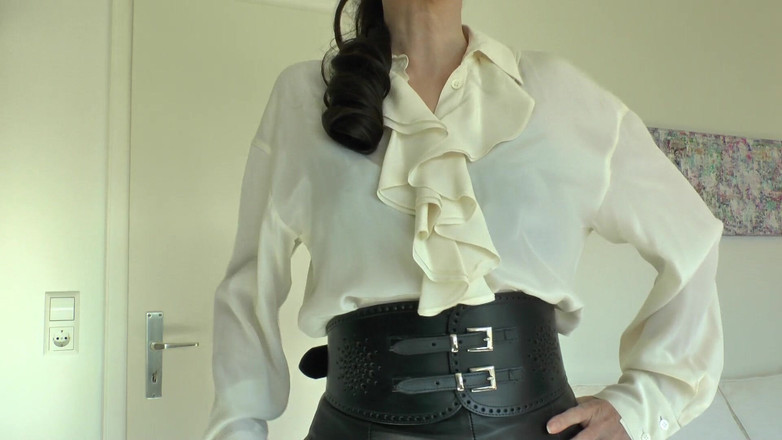 Lady Victoria Valente: Široký těsný pás část 76 Lady Victoria Valente