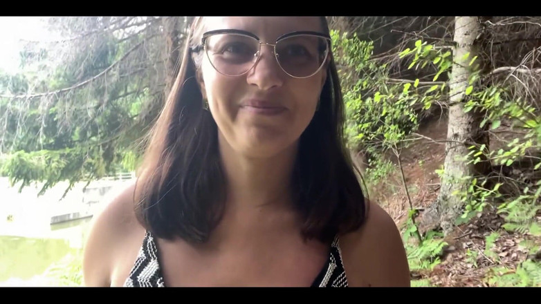 Crypto Mommy: Mă plimb în parc și mă piș pe Bb, mi-ai cerut asta?