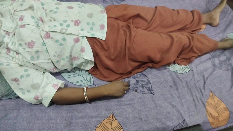 RemarkableMonolith93: Sexy bhabhi Desi indický starý 18 rok Chudai Devar Ne Choda...