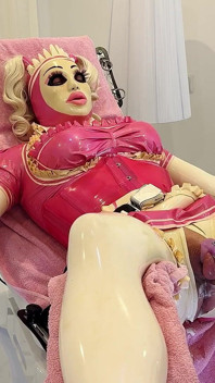 Sissy-academy Partea 5 - Aventura Anală a lui Sissy