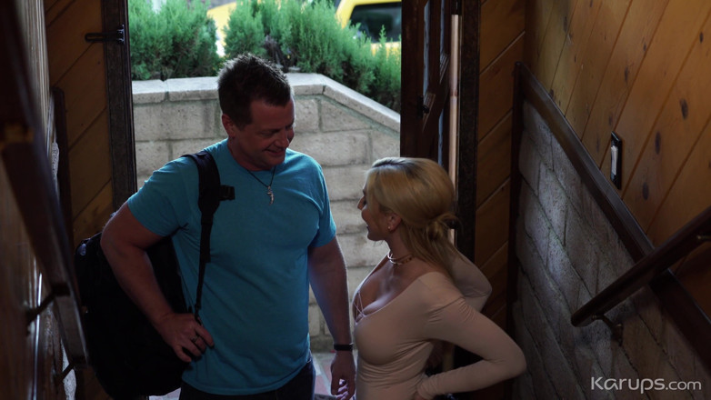 Karups Older Women: Wife Christie Stevens in better than your stepbrother