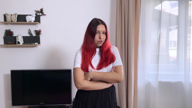 Mila Daisy: POV jungfräuliche stiefschweine weiß, wie man ihren stiefbrust befriedigt