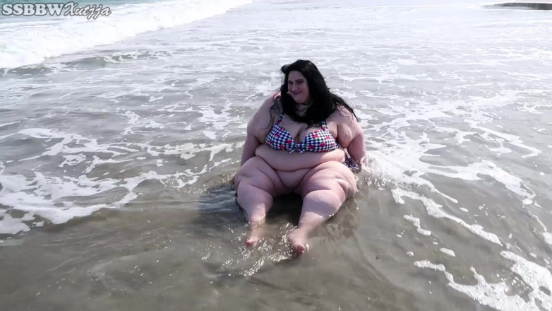 Xutjja: Openbaar dik op het strand