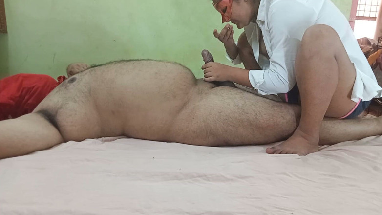 AnnielLo: Sensual Oil Massage Turns Into Close-up Blowjob by His Employee