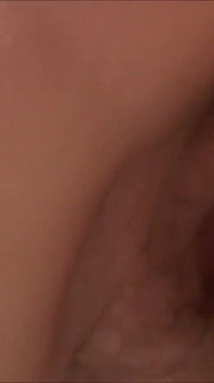 Amateur masturbation a dildo in her cunt and gets off on her nipples