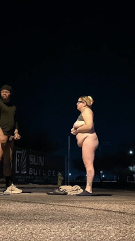 Gruba żona BBW seks publiczny w chłodny poranek! Badblondiemonroe