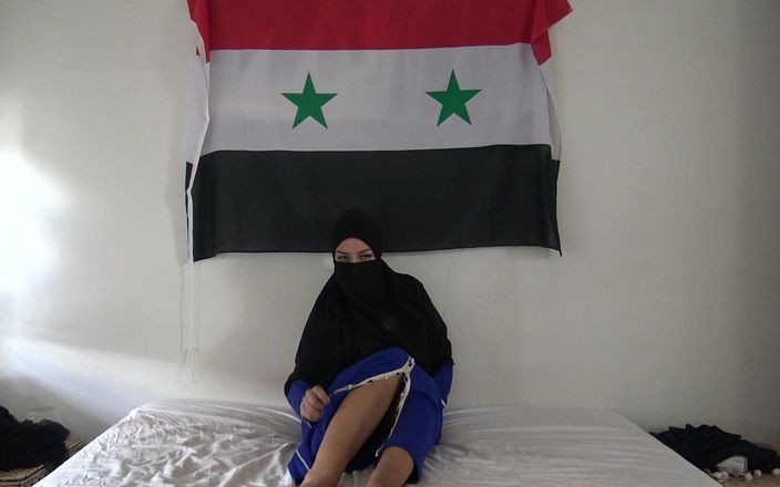 Souzan Halabi: Tarian seksi gadis arab suriah
