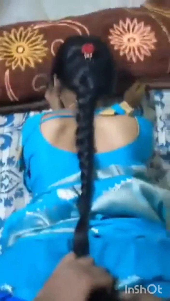 Benita sweety: Горячее видео с камшотом на заднем видео Mallu