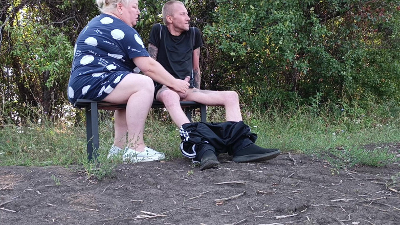Zona901: Soused v parku mi honí ptáka, dokud se nevystříkám