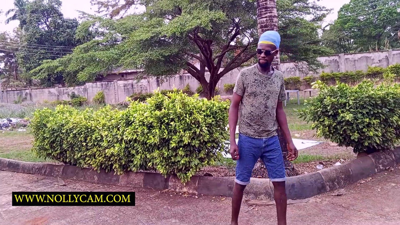 NOLLYCAM AFRICA: Сексуальна темношкіра в моєму маєтку мокра і шукає сильний член