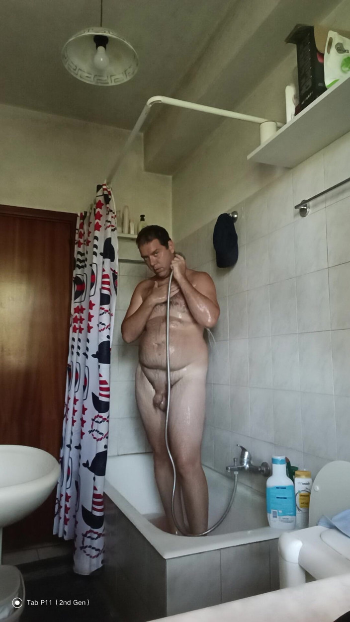 Mirko2589: Completely Naked in the Shower
