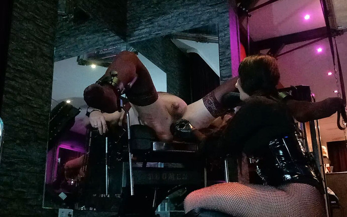 Lady Luciana Di Domizio: Knulla i gynekologstolen