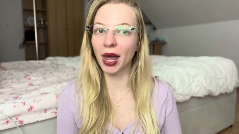 Goddess_Bella_Rae: Tại sao bạn nên được trên Grindr ngay bây giờ App...