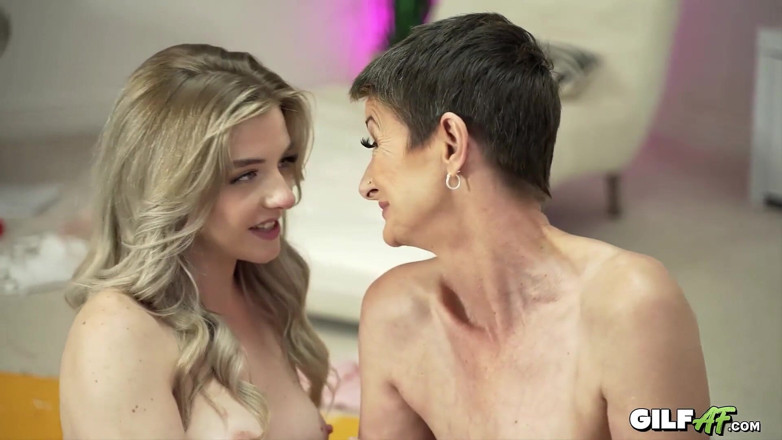 Gilf AF: 흑형 대물 에 따먹히는 핫한 밀프