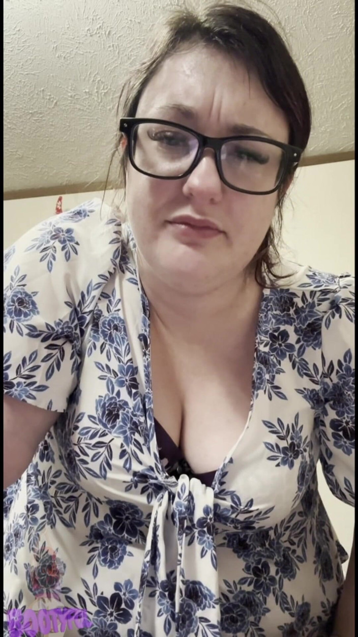 BellaBlast: Dziewczyna pierdzi: Siarka, przyprawa i śmierdząca niespodzianka - 21mis - Bootyful Bella Blast