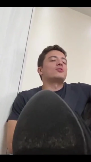KiffaFeet: Cuckold Lick Her Lover Cum From Kiffa Soles After Cathes...