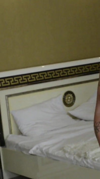 Stomach Punching and Kicking - por Domina Lia e Carola