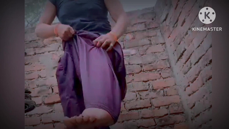 TricolorMusic3: Une étudiante sexy et sexy