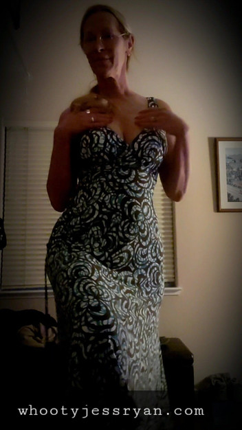 JessRyan: Menggoda konyol dan pamer sekilas