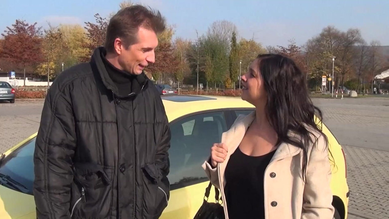 Deutschland Porno X: Ayah tiri meniduri putri tirinya sampai dia tidak tahan lagi