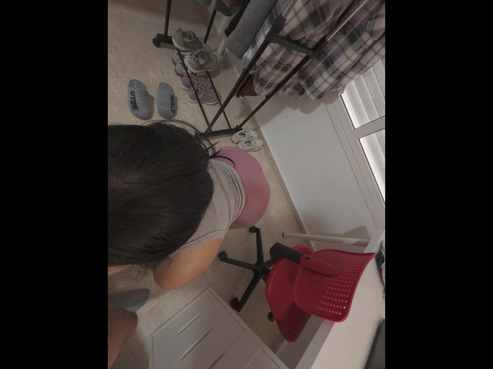 Scarletttejones: I Love Leaving Him About to Ejaculate