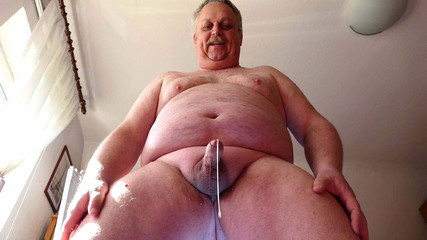 Biwixxxer: Biwixxxer droppar sperma