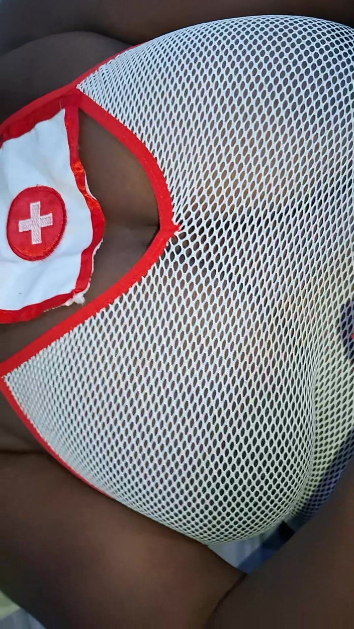 BMCs: Eine versaute krankenschwester ohne respekt oder mitleid ficken, bis sie...